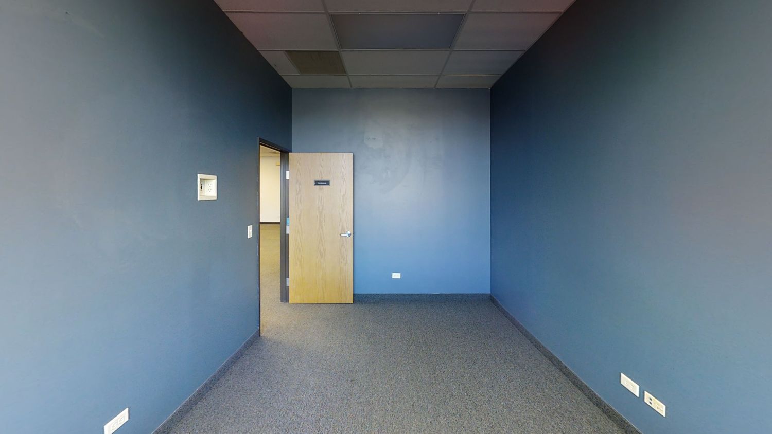 580 Burbank Unit 120